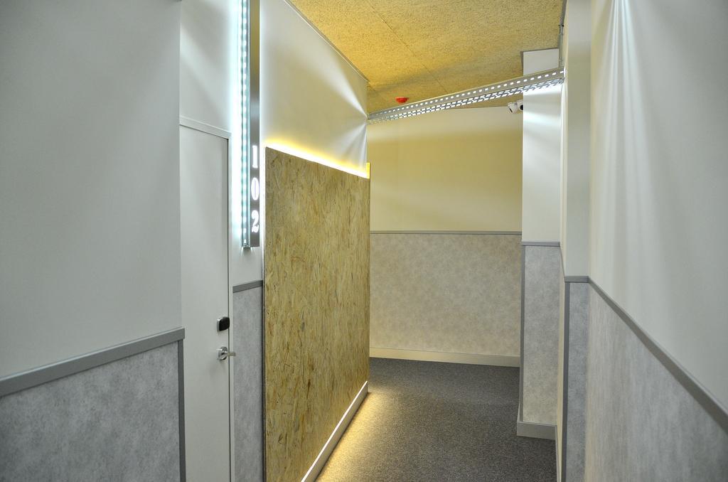 Far Home Atocha Madri Exterior foto
