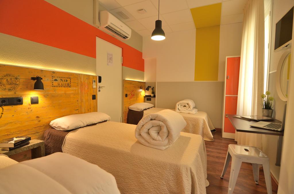 Far Home Atocha Madri Exterior foto