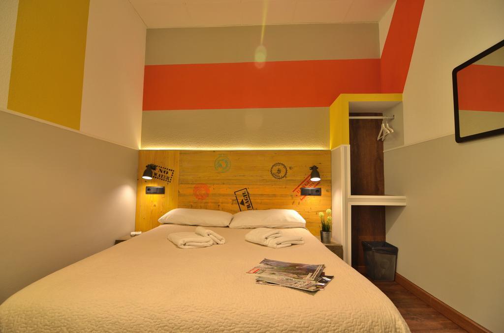 Far Home Atocha Madri Exterior foto
